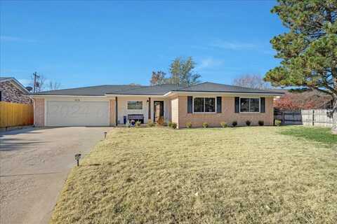 619 PEAR Avenue, Dumas, TX 79029