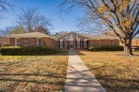 4204 ROXTON Drive, Amarillo, TX 79109