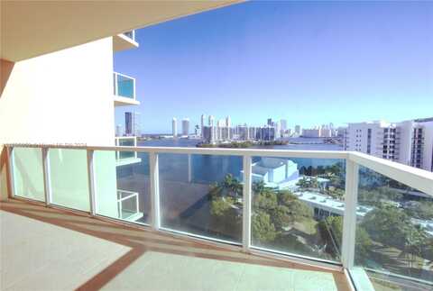 3330 NE 190th St, Aventura, FL 33180
