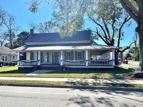 107 W Mann Street, Glennville, GA 30427