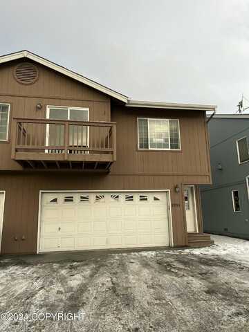 2955 Silver Chase Court, Anchorage, AK 99507