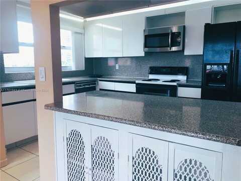1825 S Ocean Dr, Hallandale Beach, FL 33009