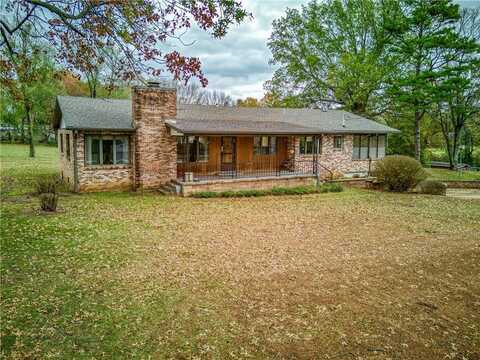 208 Bunch Springs RD, Berryville, AR 72616