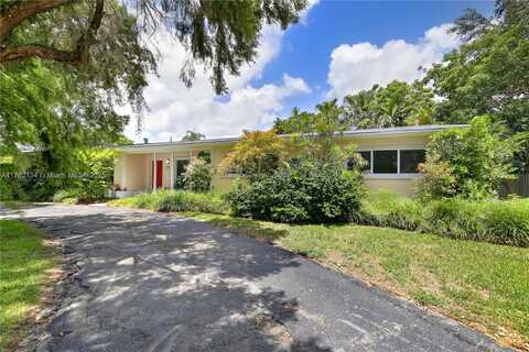 7765 SW 133rd Ter, Pinecrest, FL 33156