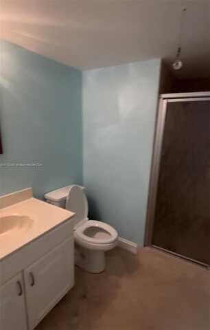 427 Golden Isles Dr, Hallandale Beach, FL 33009