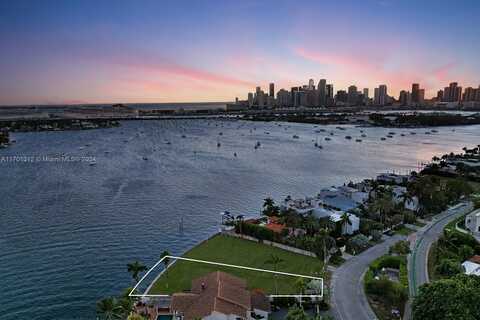 1386 S Venetian Way, Miami, FL 33139