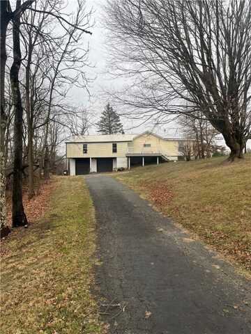 178 Old Hickory Ridge Rd, Chartiers, PA 15301