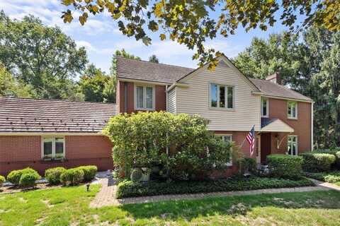 26 Newgate Rd, Ben Avon Heights, PA 15202