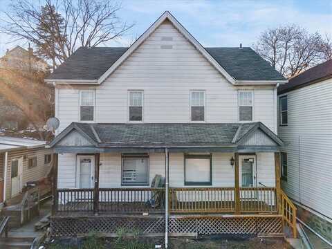 524-526 Carothers Ave, Carnegie, PA 15106