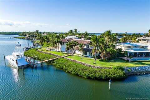2440 SE Bahia Way, Stuart, FL 34996