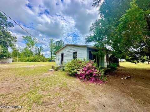 541 Elm Street, Fair Bluff, NC 28439