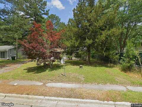 Elm, TARBORO, NC 27886