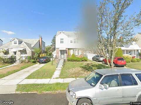 229Th, CAMBRIA HEIGHTS, NY 11411