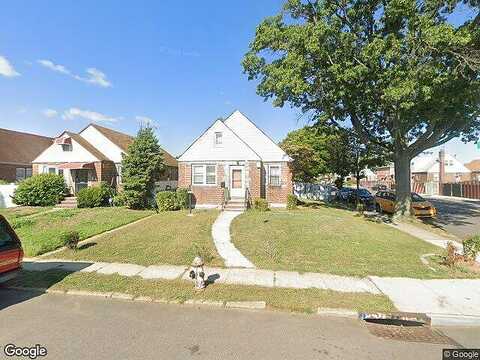 229Th, CAMBRIA HEIGHTS, NY 11411