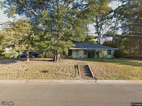 18Th, HUNTSVILLE, TX 77340