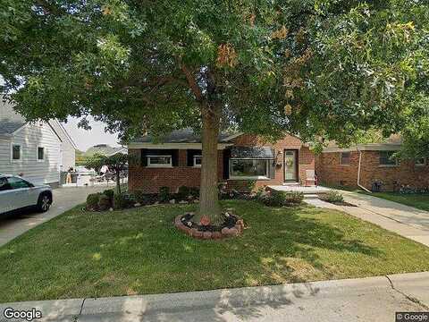 Pointe, SAINT CLAIR SHORES, MI 48081