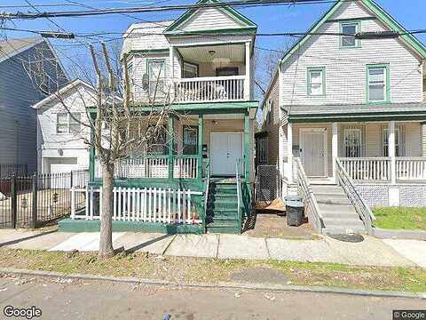 Dewey St, NEWARK, NJ 07112