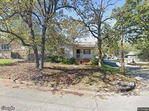 Maple, LITTLE ROCK, AR 72205