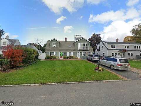 Irving, WESTBURY, NY 11590