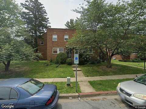 18Th Ave, HYATTSVILLE, MD 20783