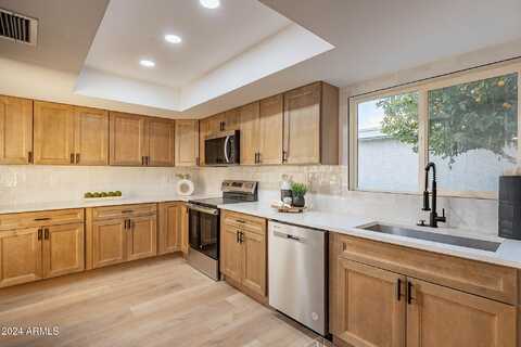 26617 S SEDONA Drive, Sun Lakes, AZ 85248