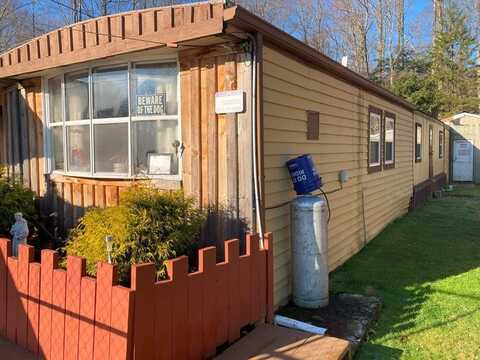 43019 Route 66, Marienville, PA 16239