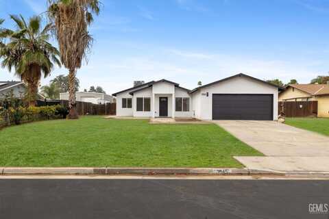 3945 Courtney Street, Bakersfield, CA 93312