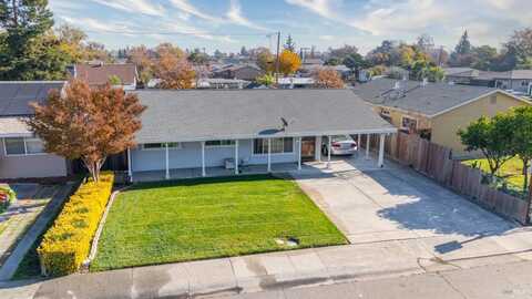 906 2nd Street, Fairfield, CA 94533