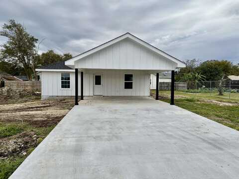 172 MARKET ST, Raceland, LA 70395