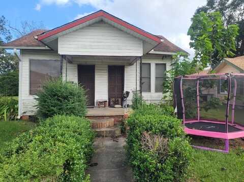 1710 17th Street, Port Arthur, TX 77640