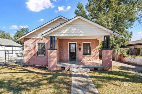 424 S Navy Boulevard, Pensacola, FL 32507