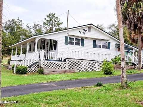 2686 Mona Lane, Alford, FL 32420
