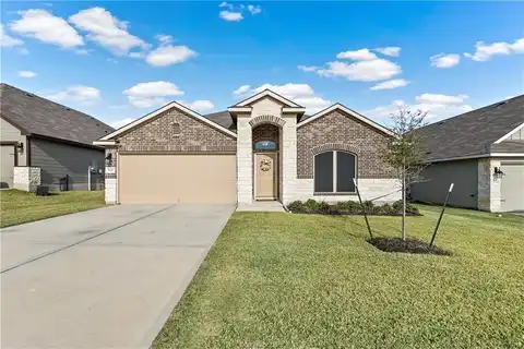 2040 Chief Street, Bryan, TX 77807