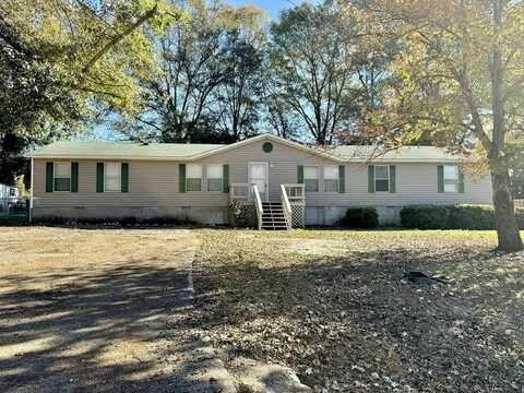 76 LEE ROAD 2025, SMITHS STATION, AL 36877