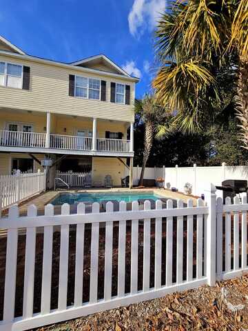 111 S Pinewood Dr., Surfside Beach, SC 29575