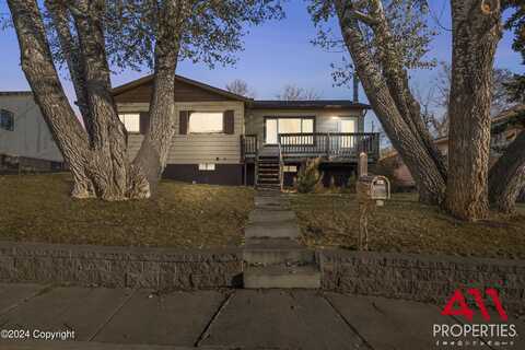 1009 S Richards Ave -, Gillette, WY 82716