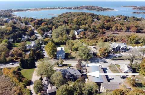 545 W Falmouth Highway, Falmouth, MA 02540