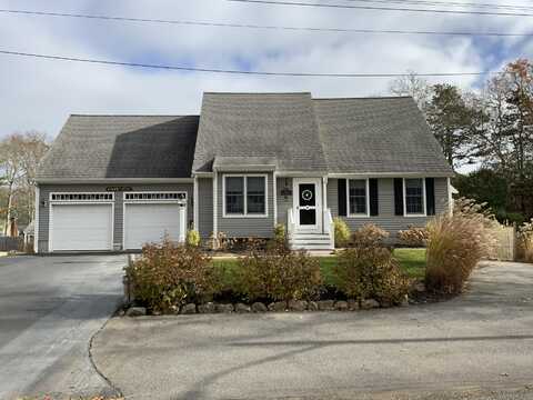 68 Melgo Lane, South Yarmouth, MA 02664