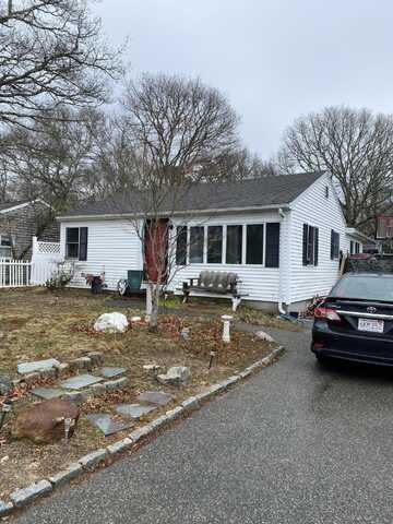 128 Shorewood Drive, East Falmouth, MA 02536