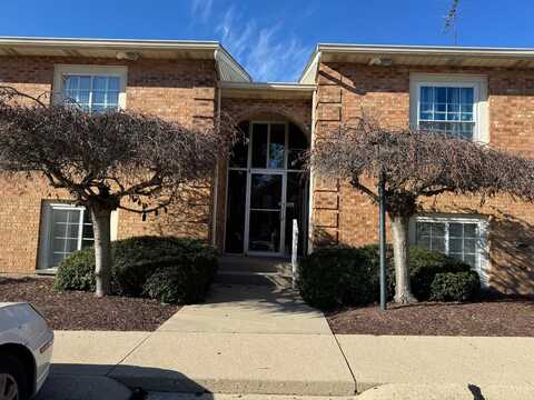 5180 Old Oak Trail, Delhi, OH 45238