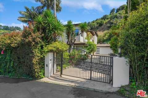 9580 Shirley Ln, Beverly Hills, CA 90210