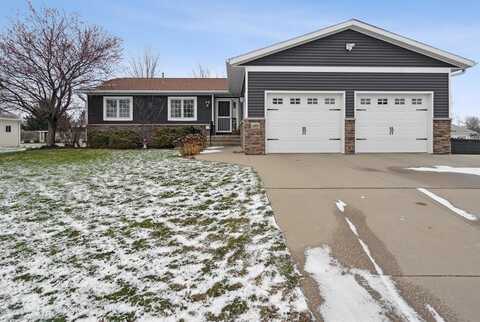 1303 East 16th St, Vinton, IA 52349