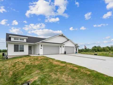 145 Hackberry Drive, Palo, IA 52324