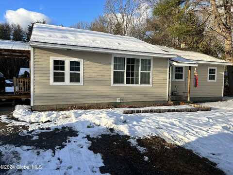 1337 Saratoga Road, Moriah, NY 12831