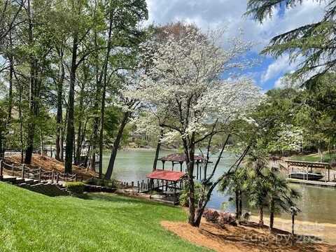 377 Riverwood Road, Mooresville, NC 28117