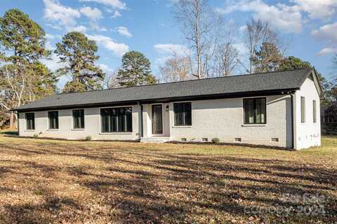 3700 Pinecrest Drive, Gastonia, NC 28056