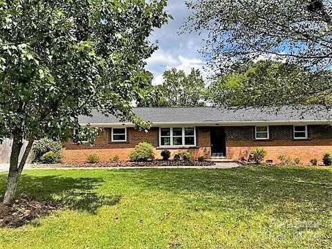 2633 Community Park Drive, Stallings, NC 28104