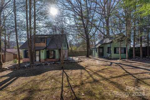 103 & 105 Pine Street, Black Mountain, NC 28711