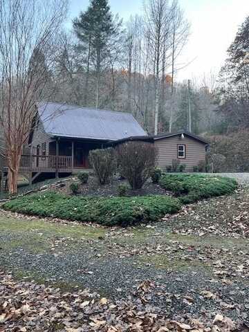 3443 Valley Drive, Lenoir, NC 28645