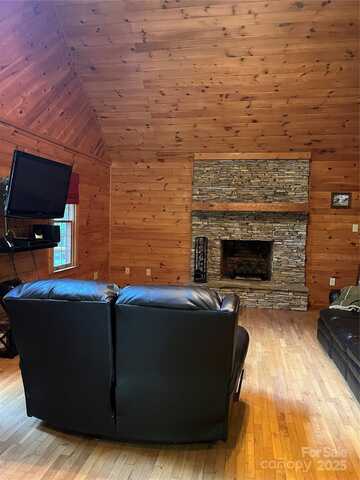 3443 Valley Drive, Lenoir, NC 28645
